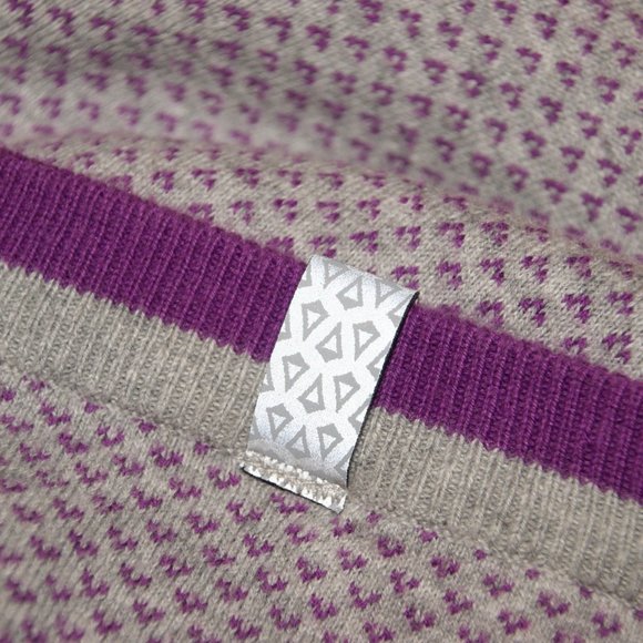 LULULEMON Ivivva Practice Freely Sweater sz 12 - Picture 11 of 11